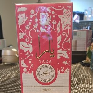 Lattafa Yara Eau de Parfum for Women - Pink